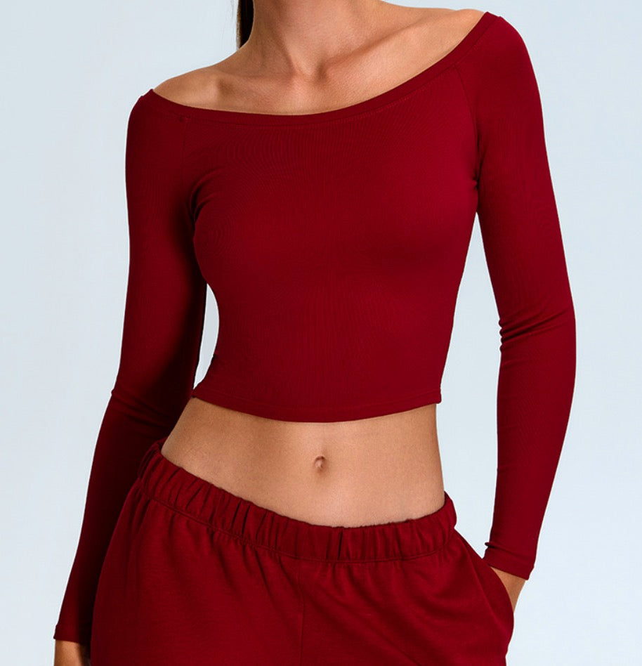 Women's basic off-the-shoulder long-sleeve crop top
