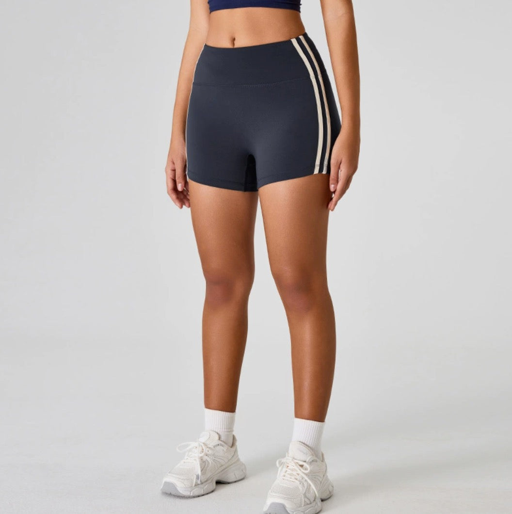 New Design Quick-Drying Yoga Shorts for Fitness